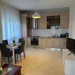 Appartement Albtourism *
