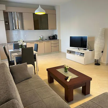 Albtourism Apartament *